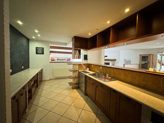Vente Maison GRAULHET. Maison de +/- 205 m² Graulhet