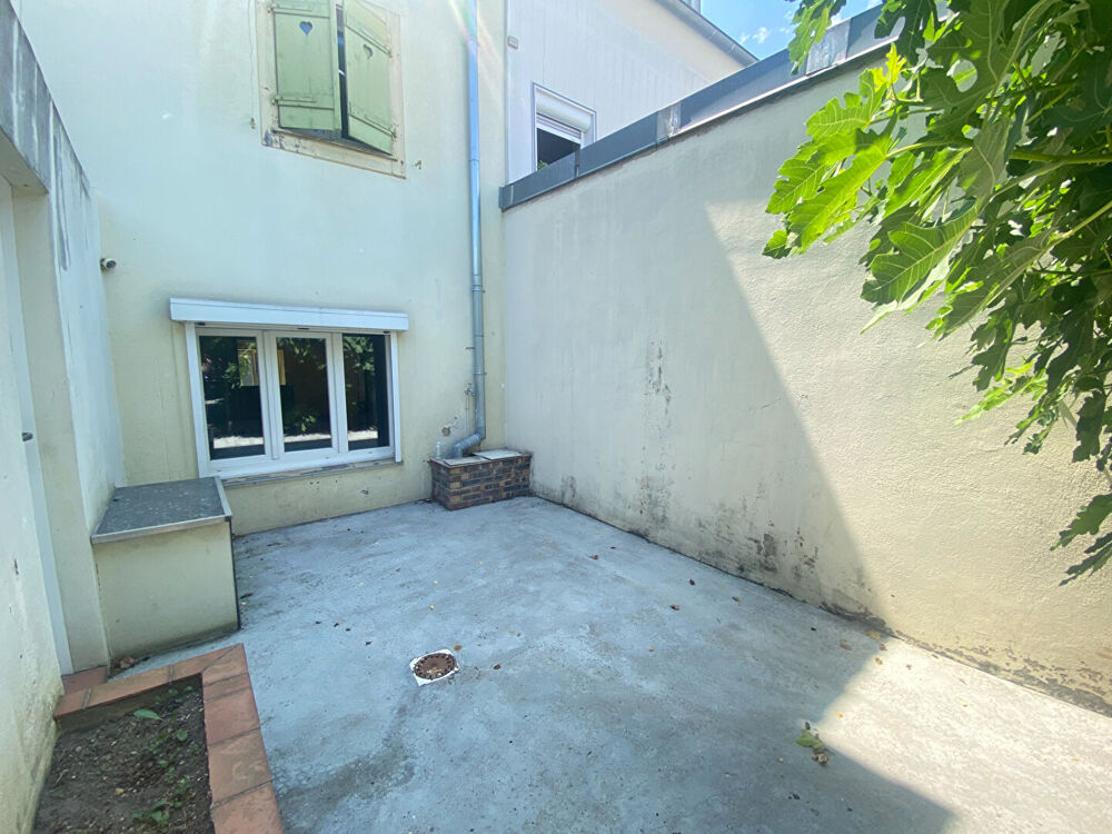 Maison à vendre à Brunstatt - 5 pièces, au calme - terrasse et jardinet - cave