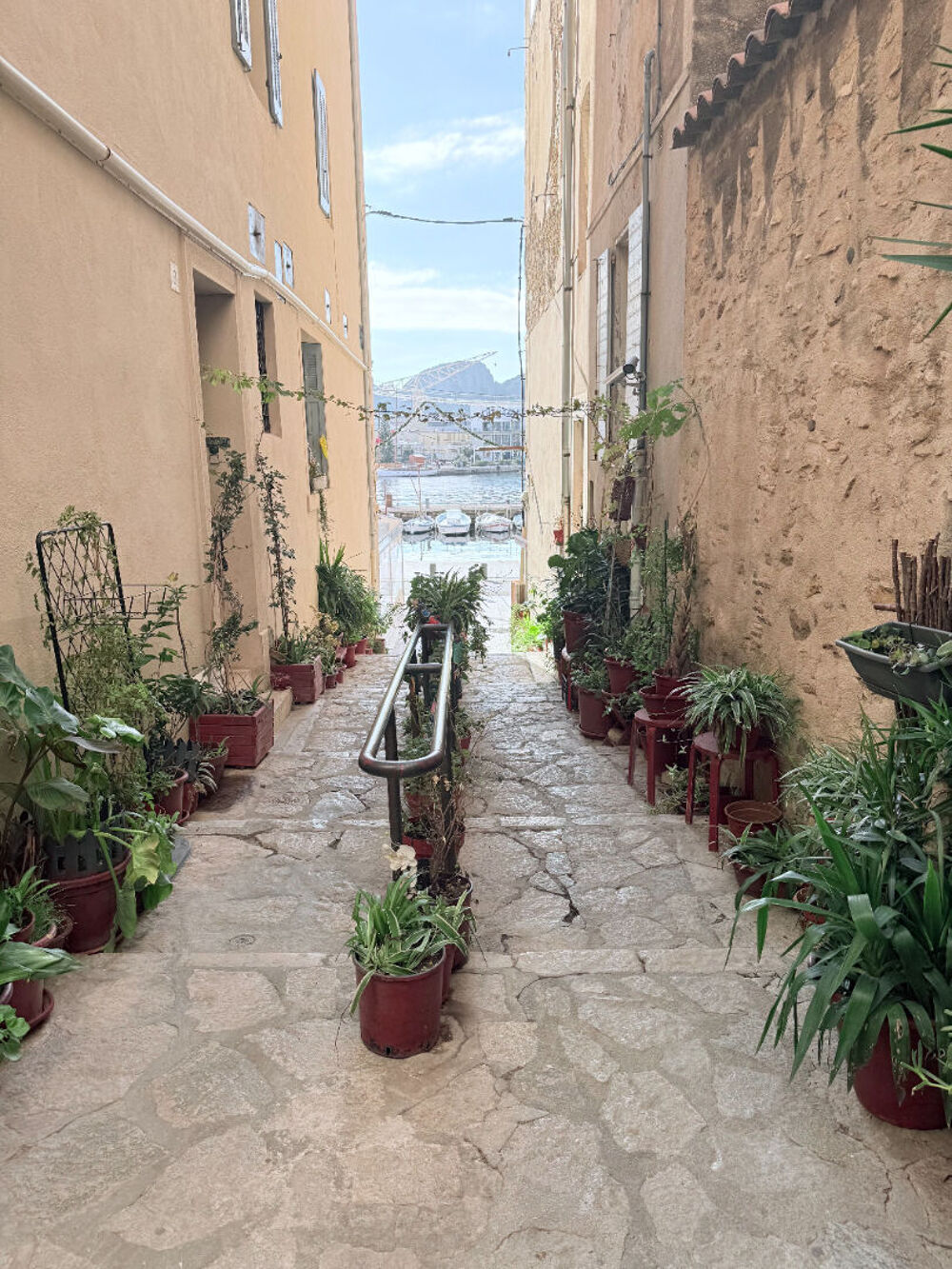 Vente Appartement La ciotat grand studio dernier étage La ciotat