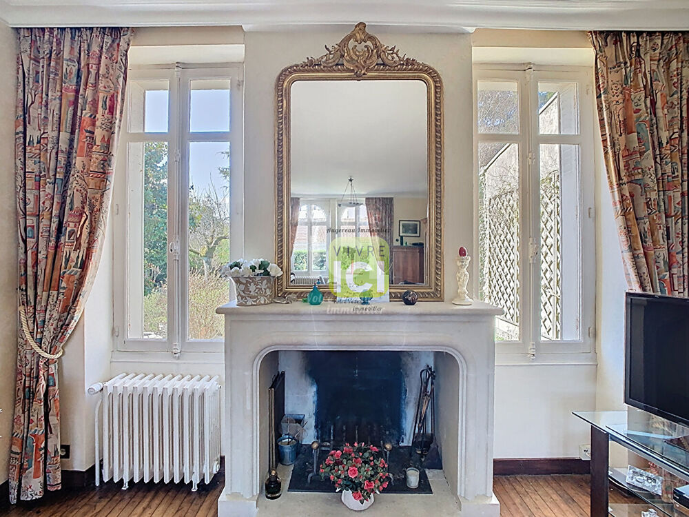 Vente Maison Maison  d'exception 1930 - Quartier Sacré-Coeur -180 m² - Jardin arboré sans vis-à-vis Cholet