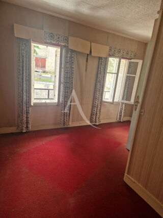  Maison  vendre 4 pices 140 m