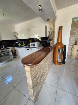  Villa � vendre 8 pi�ces 112 m�