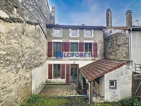   WASSY, maison de ville � r�nover, 129 m� habitable Maison - 5 pi�ce(s) - 130 m�