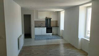  Appartement à louer 3 pièces 79 m²