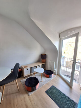  Appartement à louer 1 pièce 19 m²