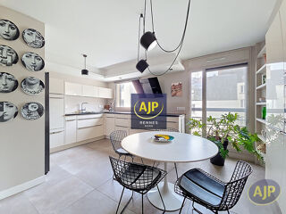  Appartement � vendre 5 pi�ces 135 m� Rennes