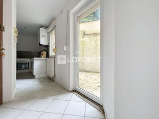  Appartement à louer 2 pièces 41 m²