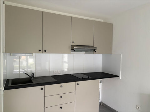   AMBARES ET LAGRAVE T2 39 M� Appartement - 2 pi�ce(s) - 39 m�