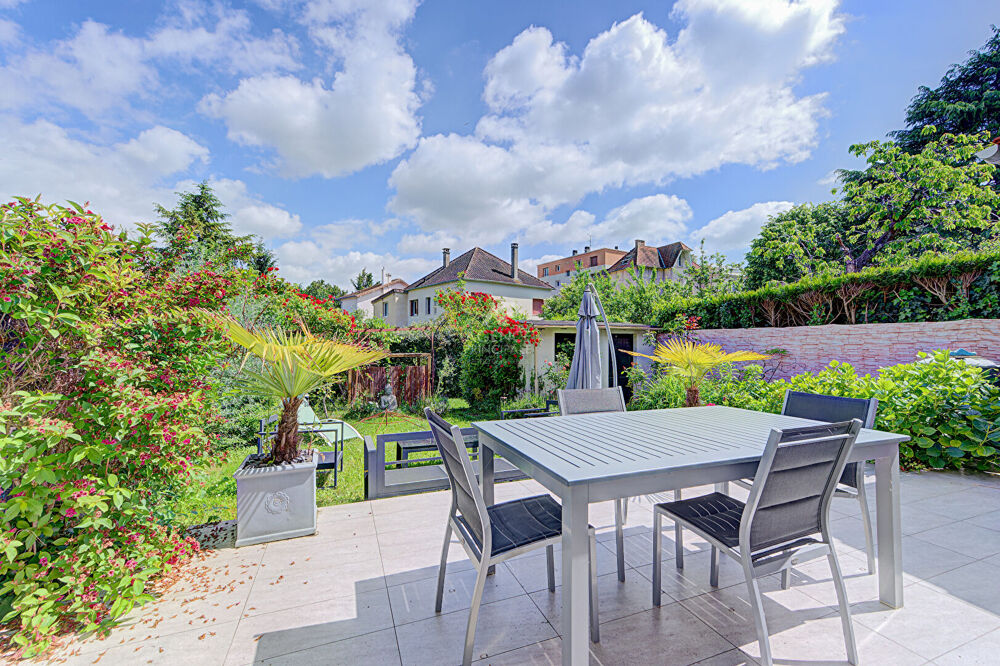 Vente Maison Maison Saint Germain En Laye 5 pièce(s) 124.42 m2 Saint germain en laye