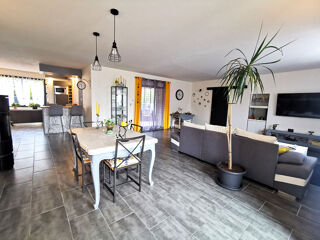  Maison � vendre 5 pi�ces 190 m�