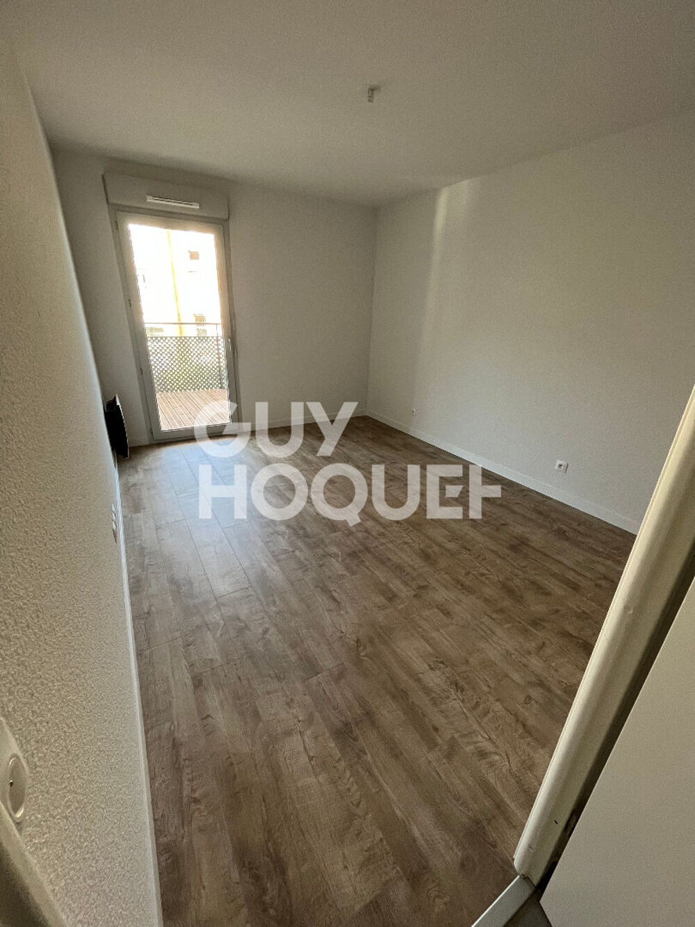 Vente Appartement VENTE BIEN LOUE : appartement avec Balcon et place de parking F2 (40 m²) à PERPIGNAN Perpignan