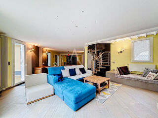  Maison � vendre 6 pi�ces 214 m�