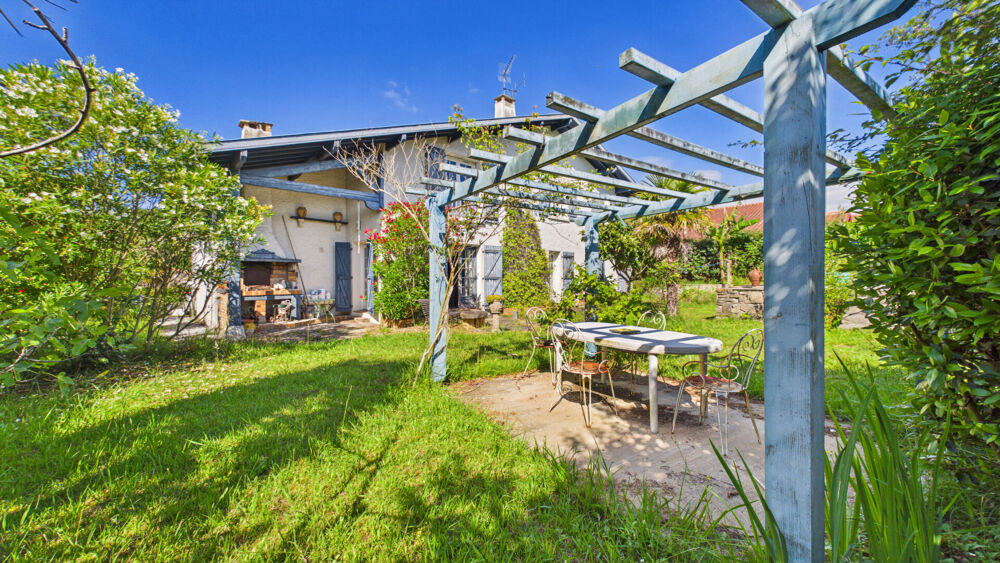 Maison 170 M² - Quartier KARRIKA -