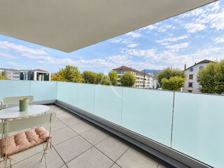  Appartement à louer 3 pièces 68 m²