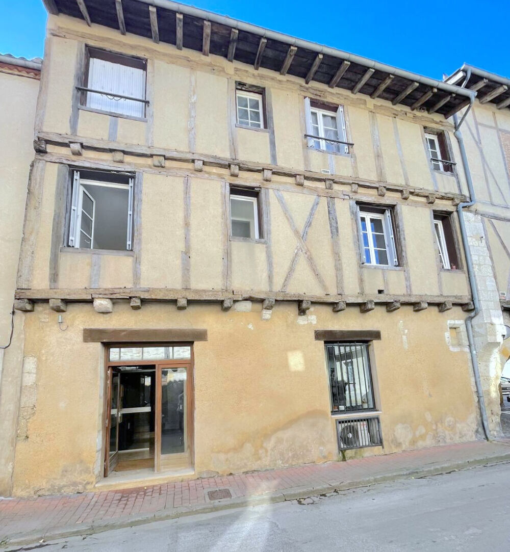 A LOUER APPARTEMENT T1 MEUBLE - CENTRE VILLE DE SAINTE FOY LA GRANDE