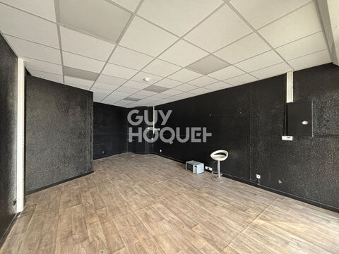   Local commercial Canet En Roussillon 1 pièce 30 m2 
