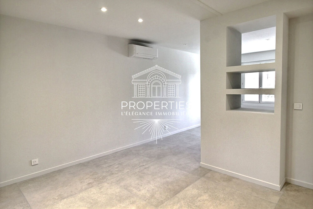 Vente Appartement BORMES -LE PIN - T5 EN REZ-DE-JARDIN - ENTIEREMENT R�NOV� - STATIONNEMENT Bormes les mimosas