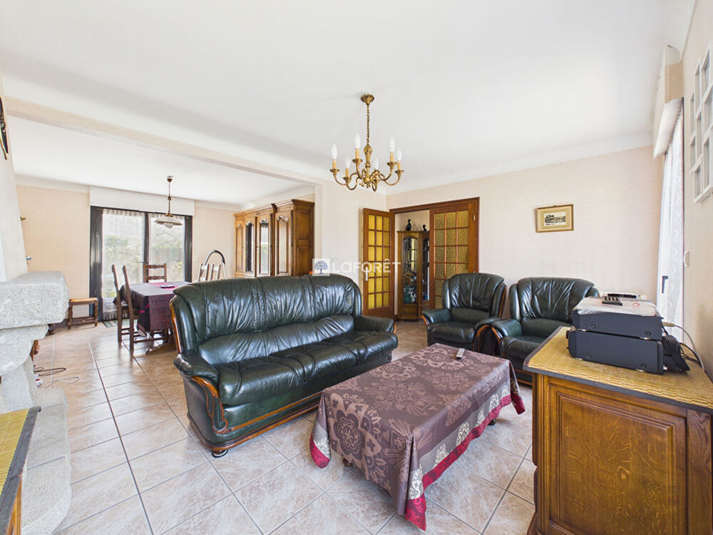 Maison Plomelin 6 pièce(s) 130 m2