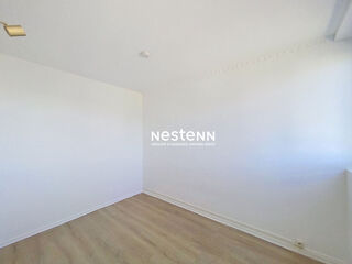  Appartement à louer 4 pièces 64 m²