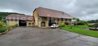 Maison  vendre 15 + pices 670 m