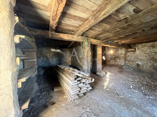  Maison  vendre 2 pices 146 m