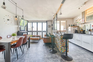  Appartement  vendre 4 pices 77 m