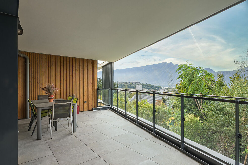 Vente Appartement Appartement T4 de 96 m² avec terrasse, garage double et cave Aix les bains