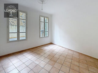  Appartement à louer 4 pièces 84 m²