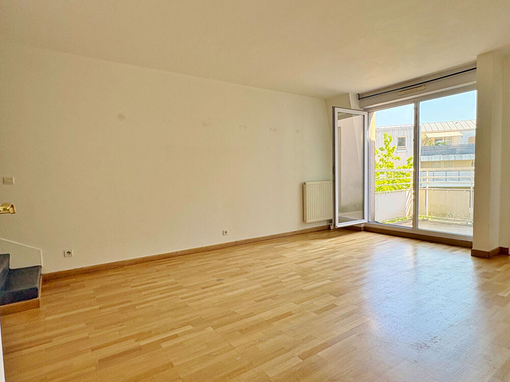 DUPLEX EN DERNIER ETAGE CENTRE VILLE
