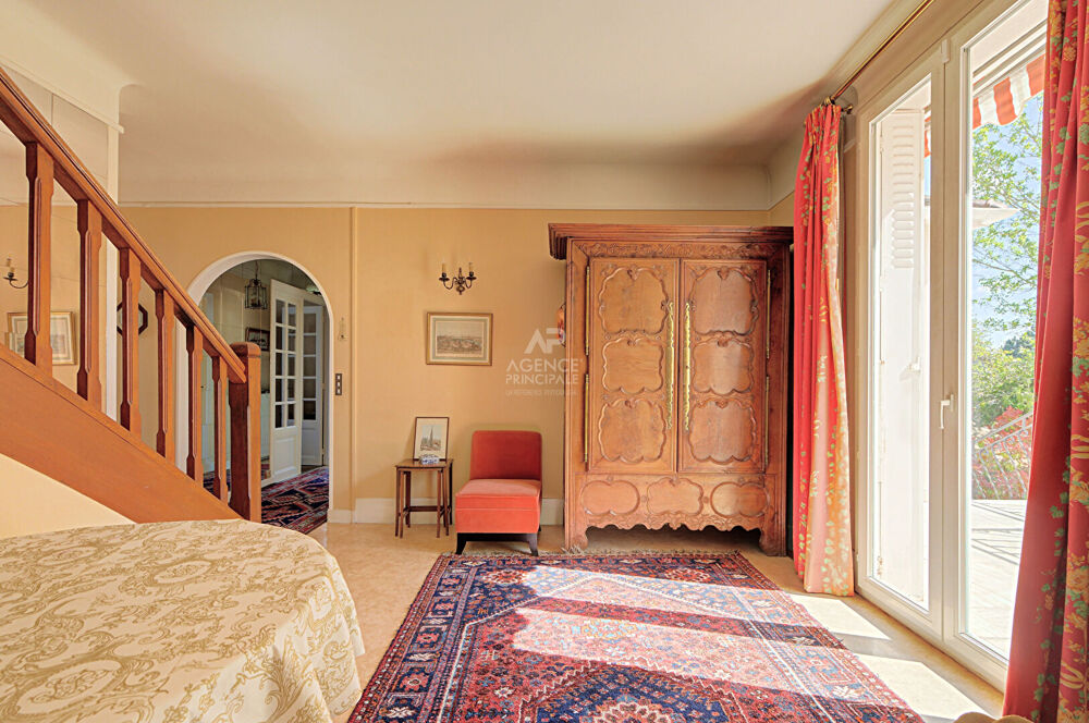 � vendre  Maison Saint-Germain-en-Laye (78100)