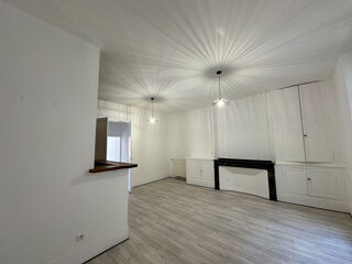 Appartement à louer 3 pièces 71 m²