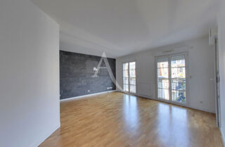  Appartement à louer 2 pièces 52 m²