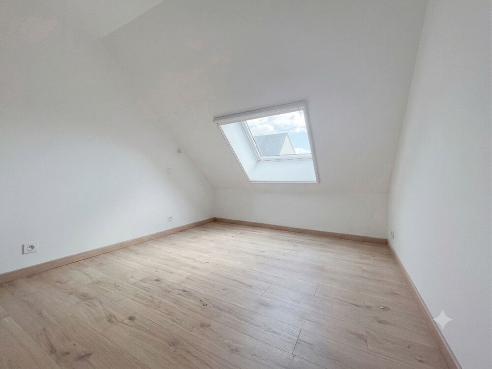 Vente Maison Maison 2 pièces à vendre à Loire Authion - Calme et Confort avec jardinet Andard