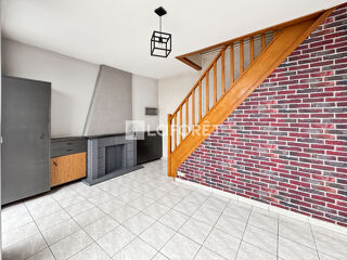  Immeuble à vendre 3 pièces 150 m²