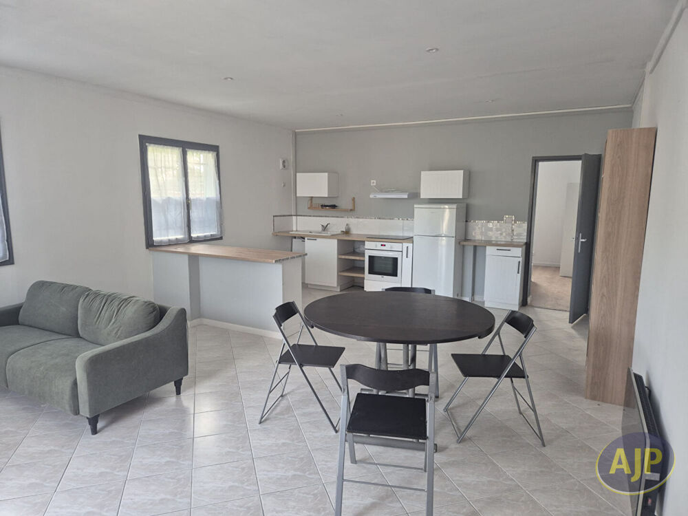 Location Maison Maison meublée 2 pièces avec jardin à louer ? Couquèques (33340) Couqueques