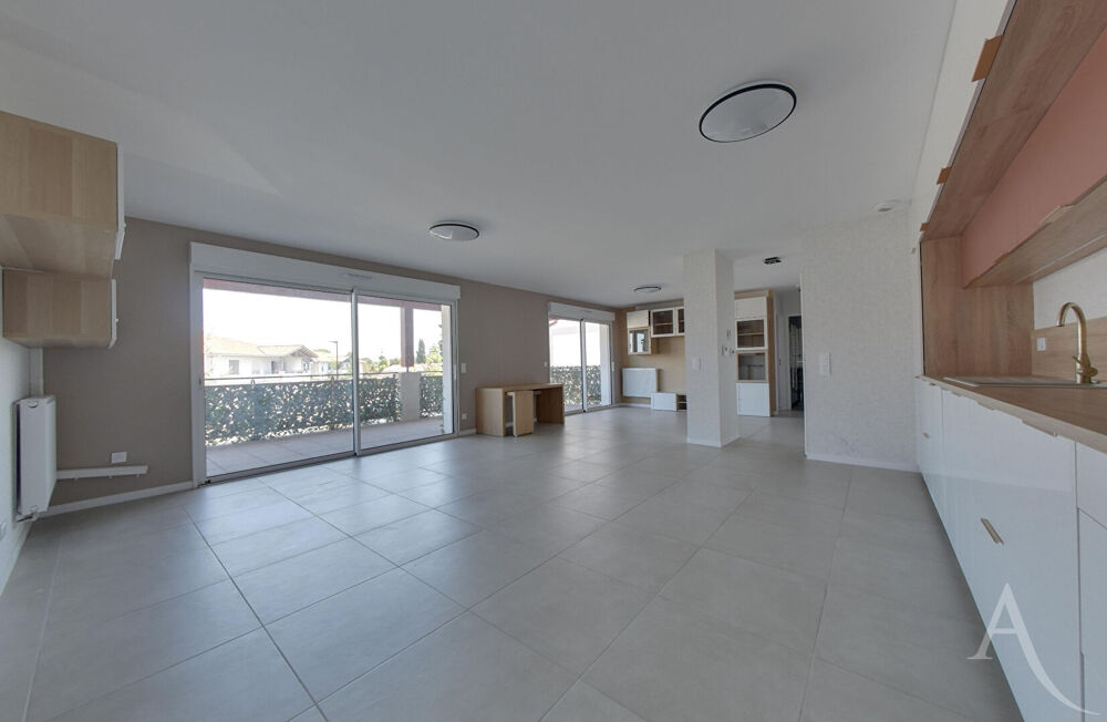 Vente Appartement SOUSTONS  Appartement récent de 90 m² avec terrasse Soustons