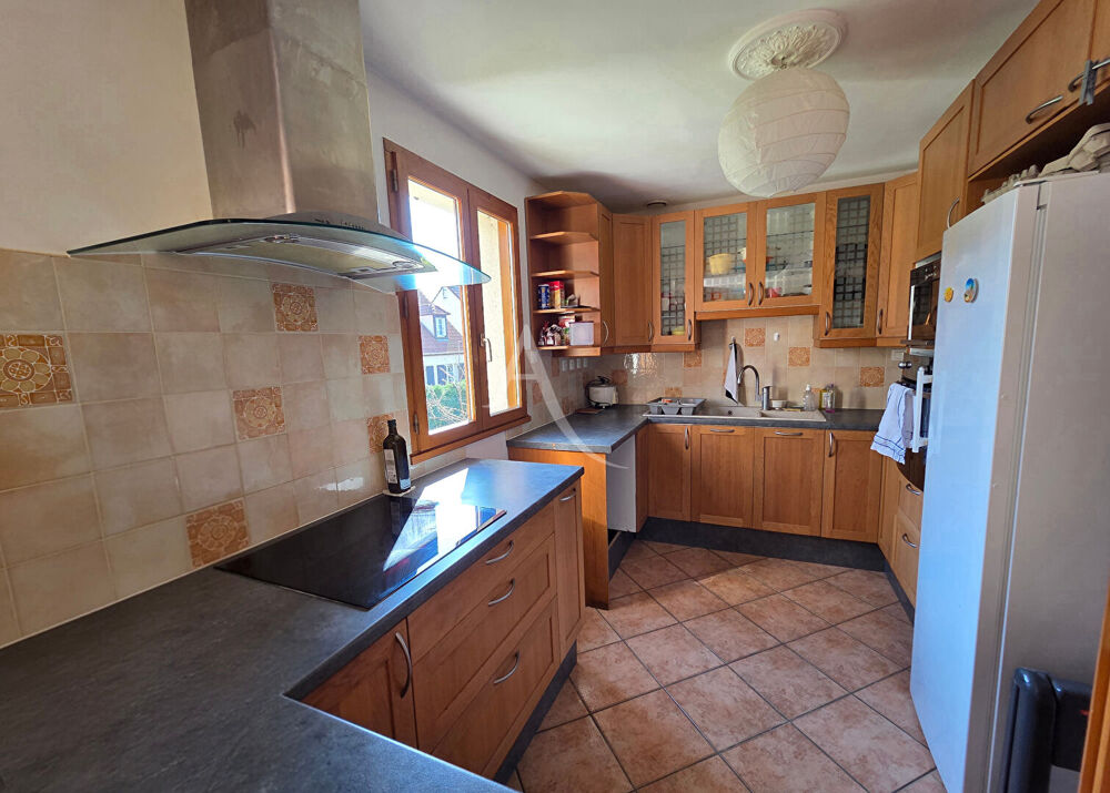 Maison Dourdan 5 pièces de 110 m2 pondérés