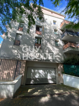  Parking / Garage � vendre 