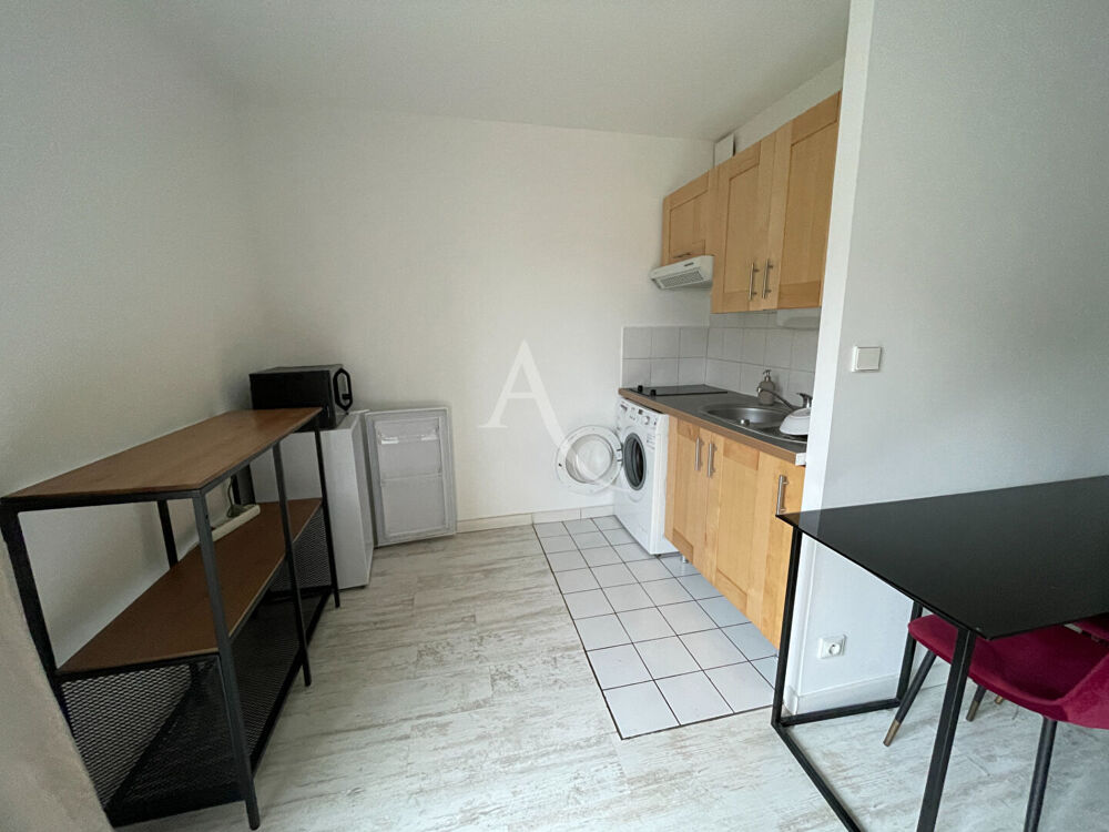 Location Appartement Appartement GIF SUR YVETTE   1 pièce(s) Gif sur yvette
