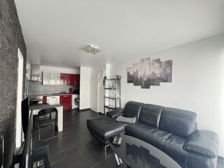  Appartement à louer 3 pièces 56 m²