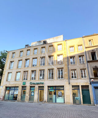  Appartement à louer 2 pièces 38 m²