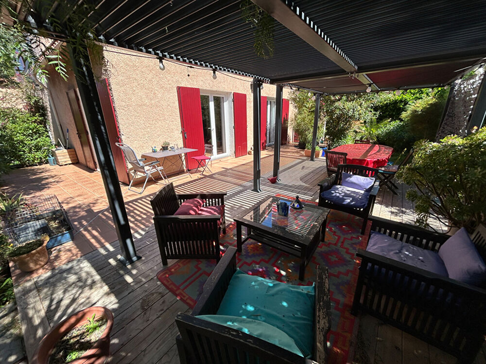 Maison Six Fours Les Plages 6 pièce(s) 148 m2