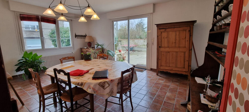 Maison bourgeoise 1970 avec extension 158m² habitable Quartier Basilique, Blois