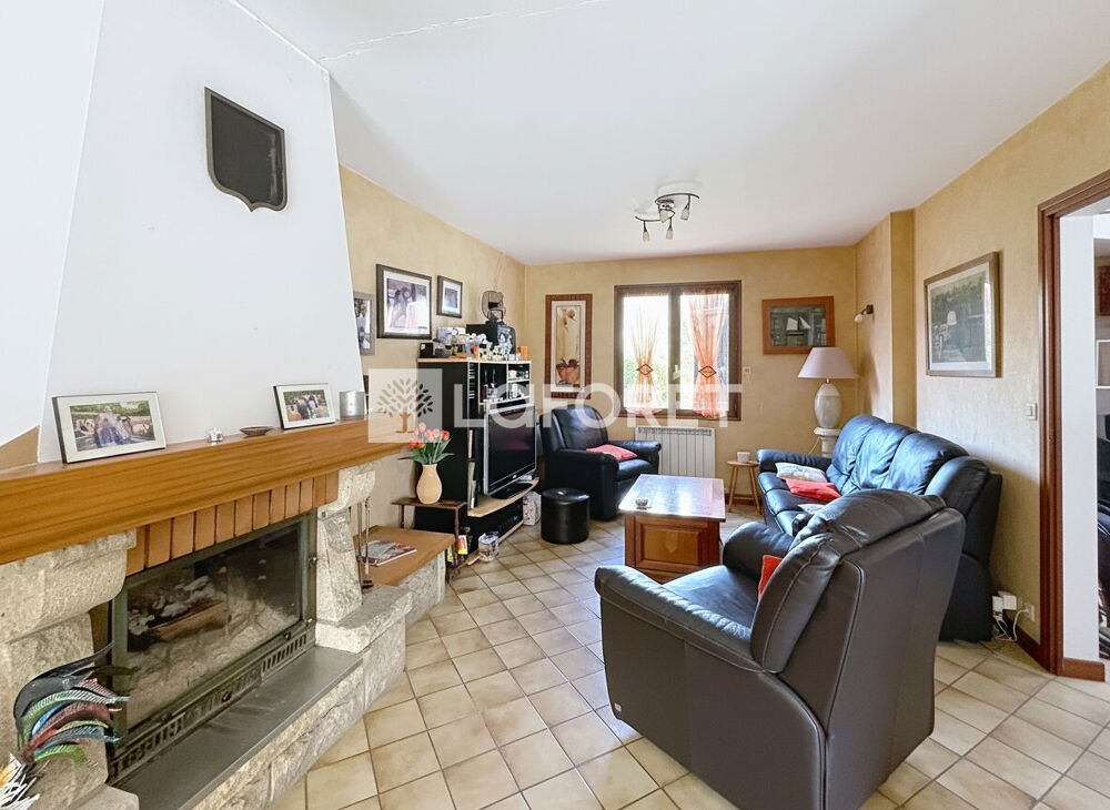 Vente Maison Maison Guer 6 pièce(s) 128 m2 Guer