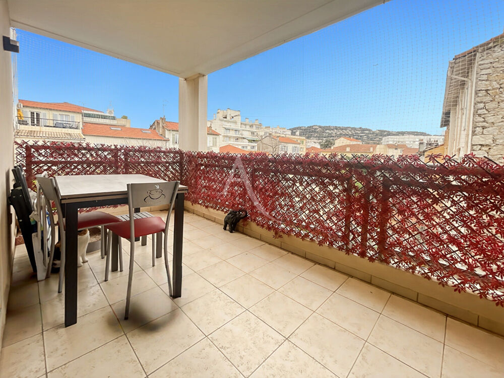 Vente Appartement 2 P Cannes Centre avec grande terrasse Cannes