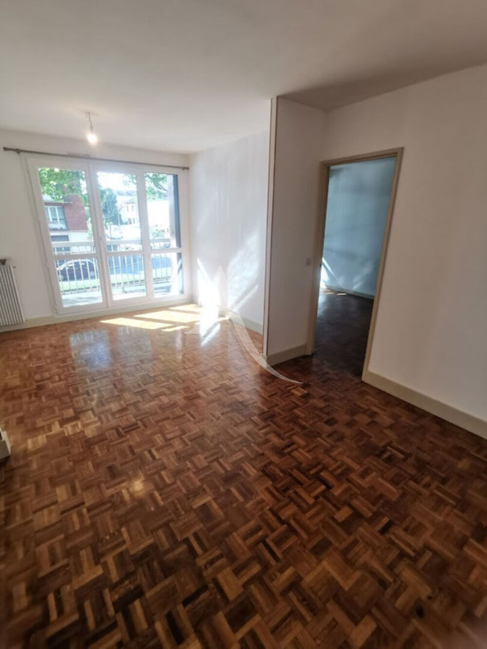 Appartement Le Bourget 2 pièce(s) 43.03 m2 habitables et 56m2 surface totale