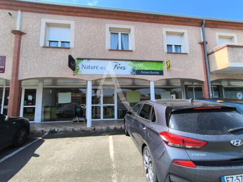 Local commercial de 53m² - Plaisance du Touch - 53m² 830 31880 La salvetat saint gilles