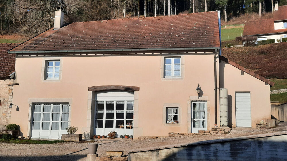 Vente Maison Maison Presilly 6 pièce(s) 195.4 m2 Orgelet