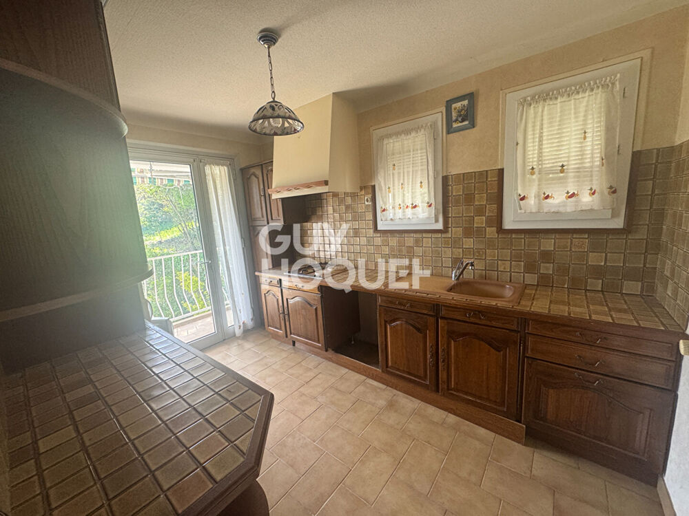 Vente Maison Vue Dégagée avec Terrain constructible. Aubenas
