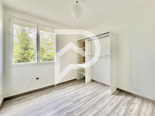  Immeuble � vendre 8 pi�ces 180 m�